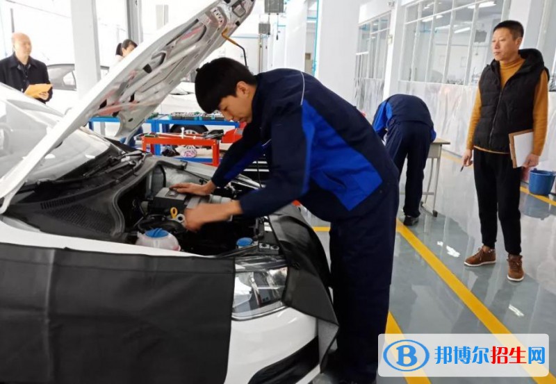 兰州2022年大专汽修学校有哪些