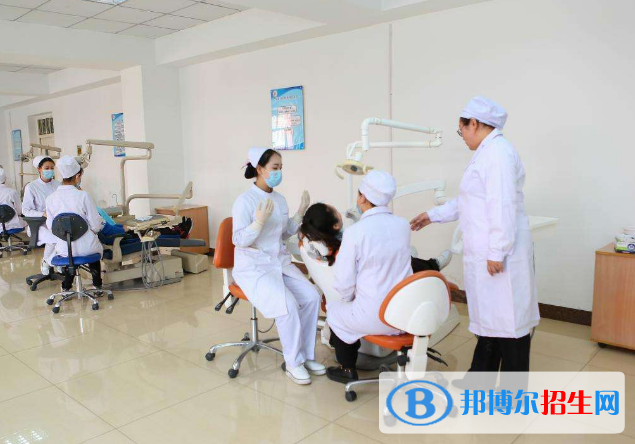 重庆2022年护理学校学什么专业有前途