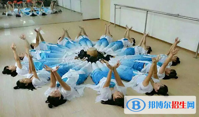 保定市华中技工学校2022年招生录取分数线