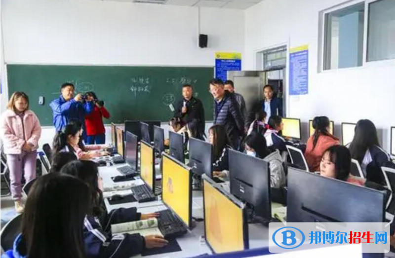 镇雄县职业高级中学2022年有哪些专业