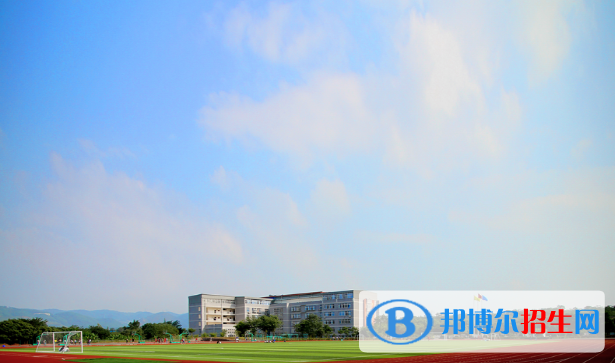 重庆工贸高级技工学校2022年报名条件、招生要求、招生对象