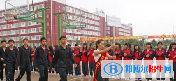成都铁路技工学校怎么样、好不好