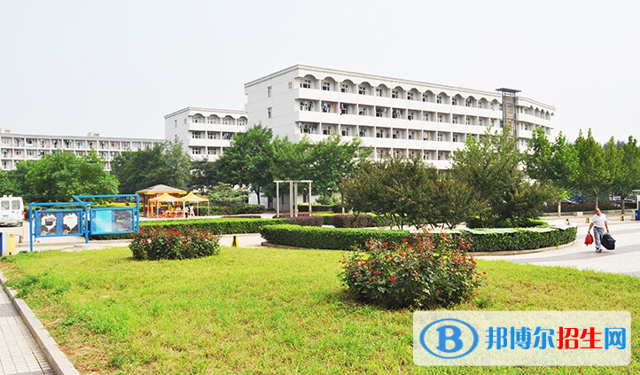 石家庄轻工技工学校2022年招生办联系电话