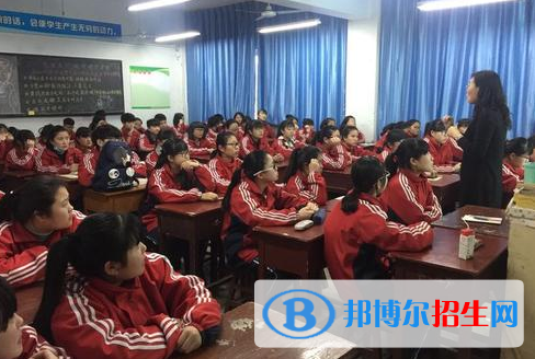 保定市莲池区职教中心2022年招生办联系电话