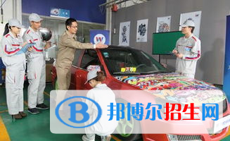 兰州2022年没有毕业证可以读汽修学校吗