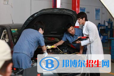 兰州2022年男生读汽修学校怎么样