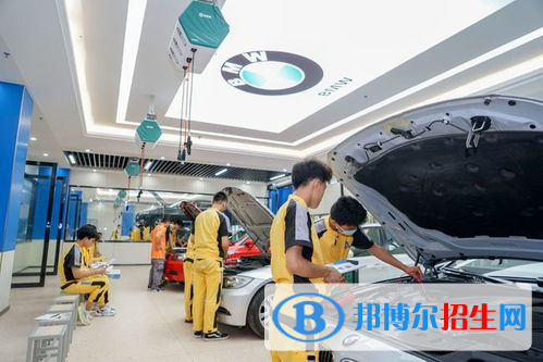 兰州2022年女生读汽修学校好吗?