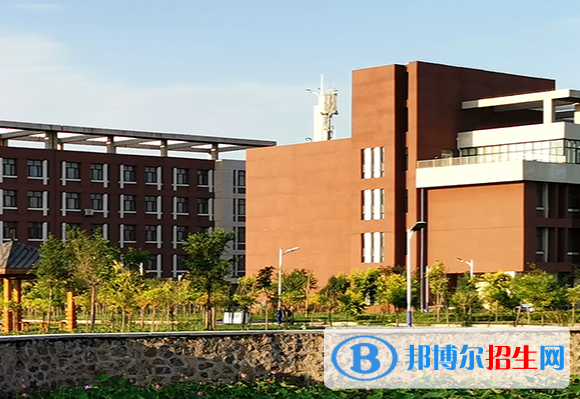 黄骅市职业技术教育中心2022年招生办联系电话