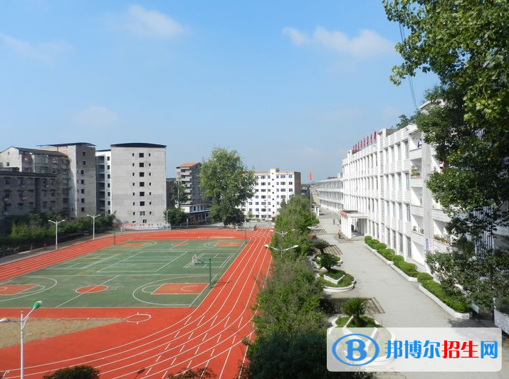 重庆市垫江县第二职业中学校2022年招生办联系电话