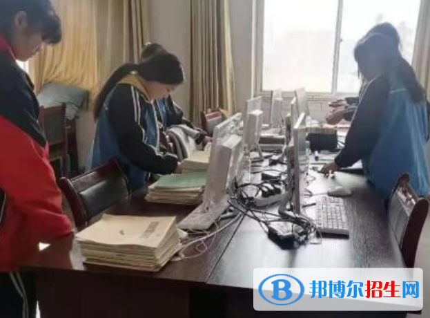 盐山职教中心2022年招生办联系电话