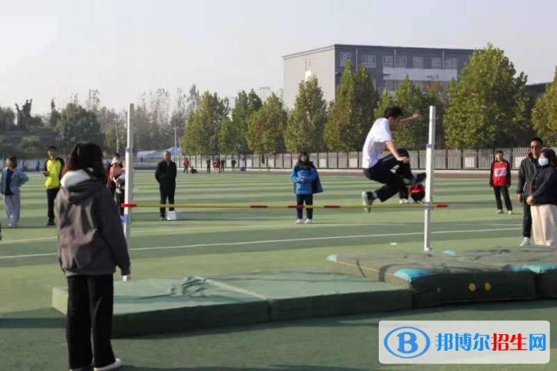 易县职教中心2022年招生办联系电话