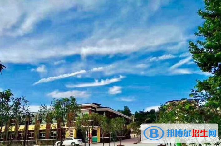 贵州航空工业技师学院乌当校区网站网址