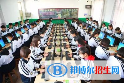 保定北市区职教中心2022年有哪些专业