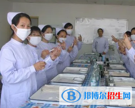 甘肃2022卫校什么专业适合女生