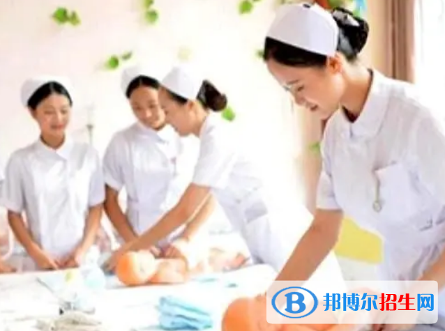 甘肃2022年去读卫校学什么对以后好一点
