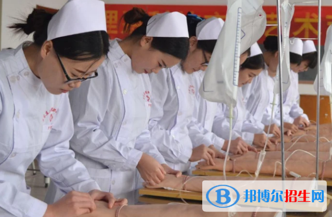 甘肃2022年卫校和幼师哪个好