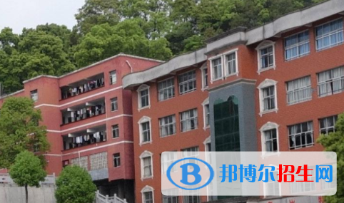 贵阳2022年中专和大专有什么区别