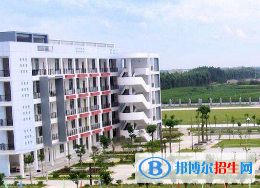 河北2022年公办的计算机学校