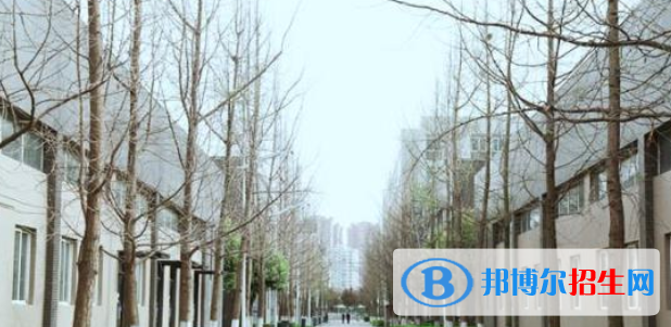 成都2022年大专有汽修学校吗