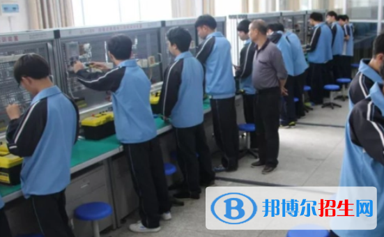 贵州2022年初中生上电子商务学校好不好