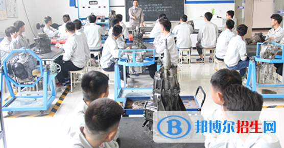 成都2022年汽修学校是什么意思