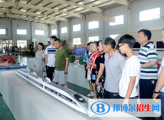 河北2022年读轨道交通学校学什么有前途