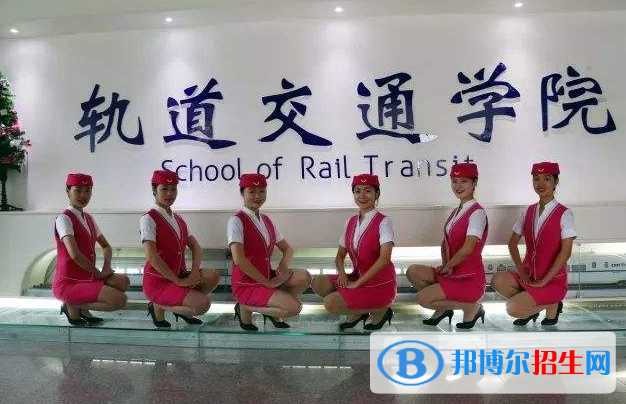 河北2022年读轨道交通学校需要什么证件