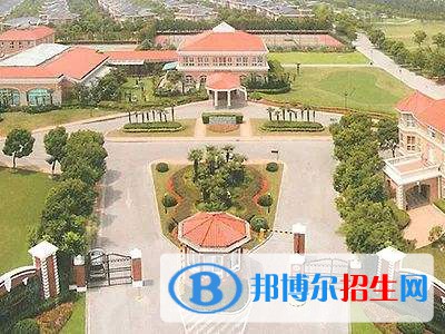  上海常青藤学校2022年课程体系