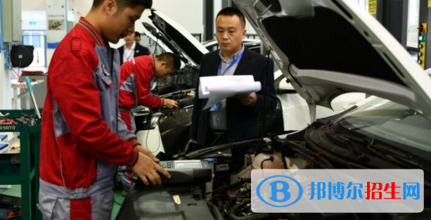 成都2022年有哪些大专汽修学校