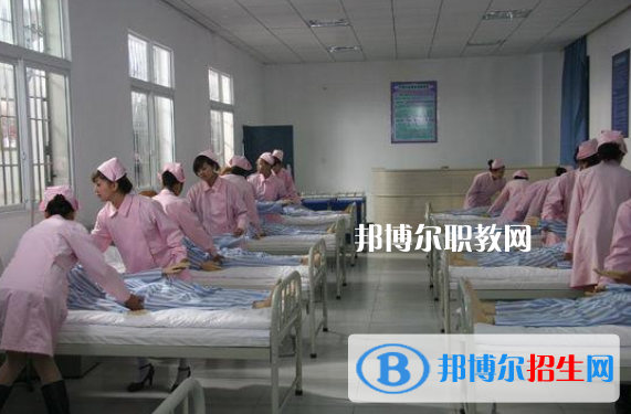 榆林2022年初中生女生读什么卫校好