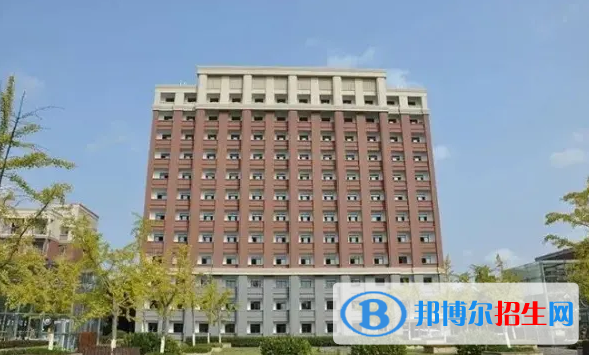 上海光华学院剑桥国际中心2022年报名时间