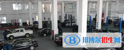 成都2022年汽修学校有什么专业适合女生