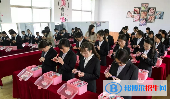 运城关圣旅游学校2022年招生办联系电话