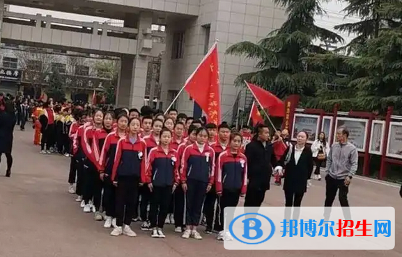 运城文化艺术学校2022年招生办联系电话