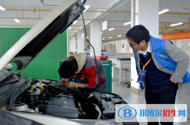 重庆2022年汽修学校学什么好