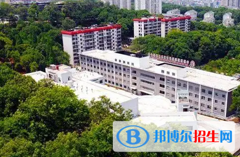 葛洲坝水利水电学校