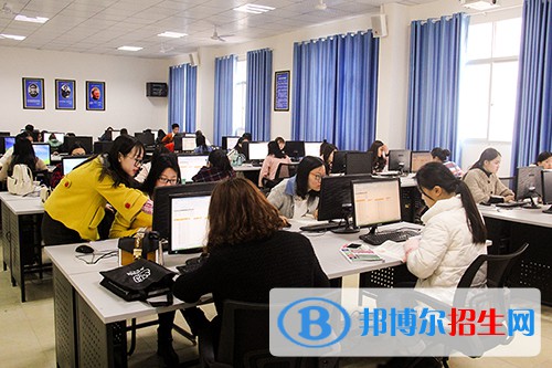 重庆经贸职业学院2022年报名条件、招生要求、招生对象