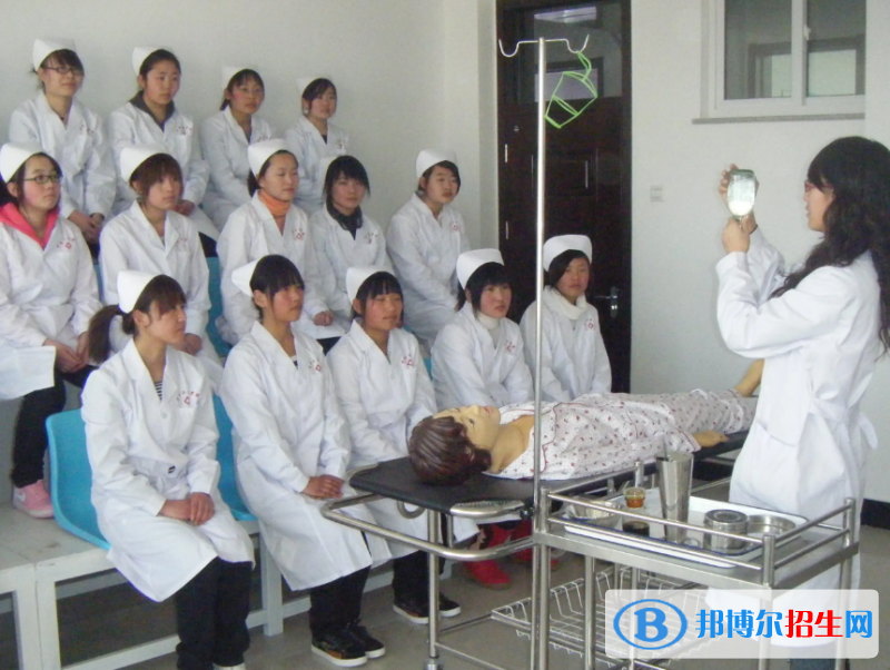赤峰卫生学校2022年有哪些专业