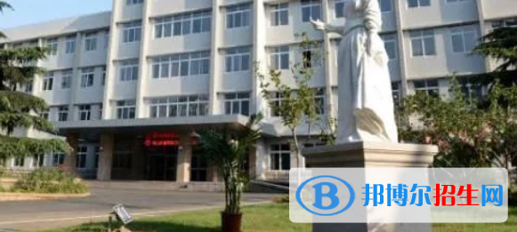 青岛卫生学校2022年有哪些专业