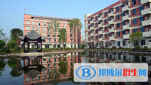 青神中学2022年宿舍条件