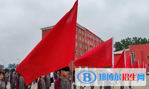 平舆县中等职业学校2022年招生办联系电话