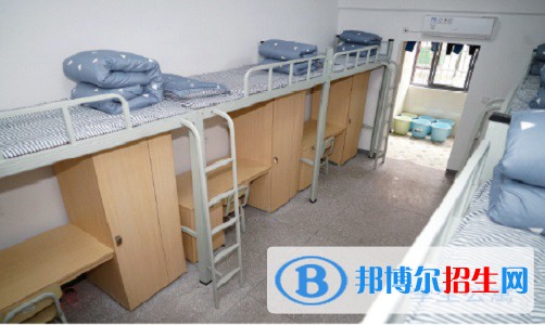 湖南医药职业中等专业学校2022年宿舍条件