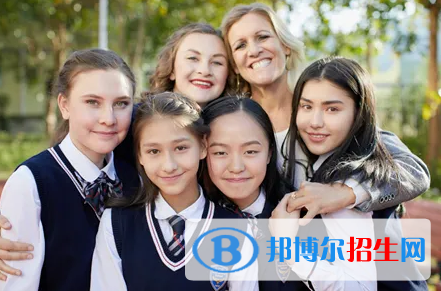  瑞得福国际学校高中部2022年学费标准