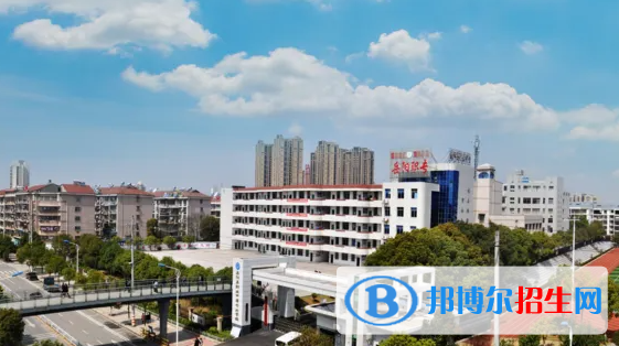 贵州2022年上电子商务学校需要多少分