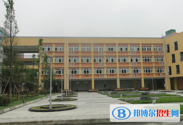贵州2022年中专铁路学校怎么考大专