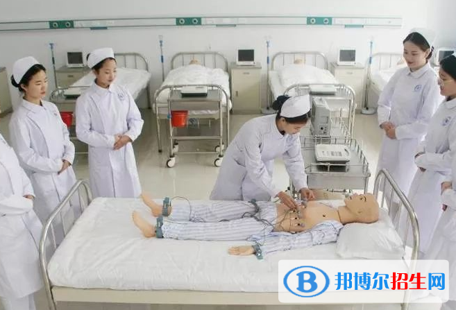 甘肃2022年就读卫校要分数吗