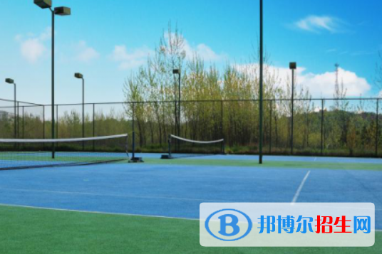 随州机电工程学校