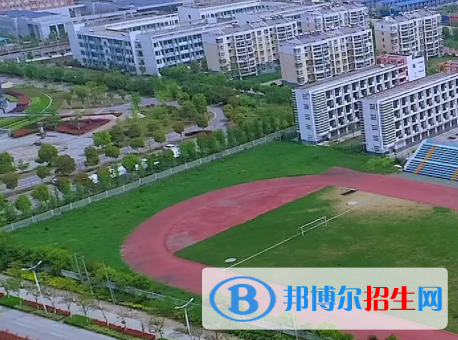 含山电子工程学校2