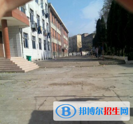 南阳宛东中等专业学校202年网站网址