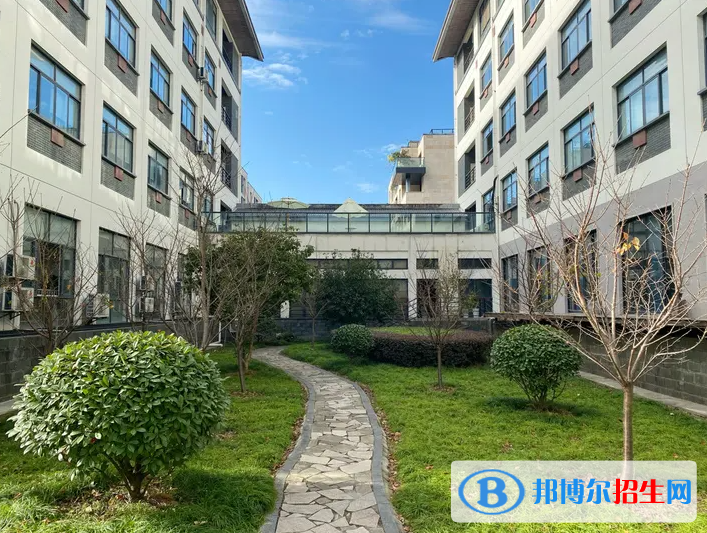 富阳中学国际部怎么样